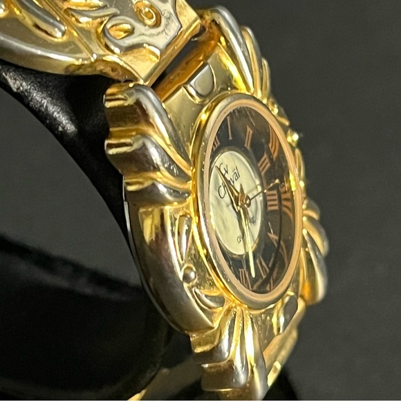 Vintage Ladies Cheval Gold Tone Bracelet Watch - Picture 14 of 16